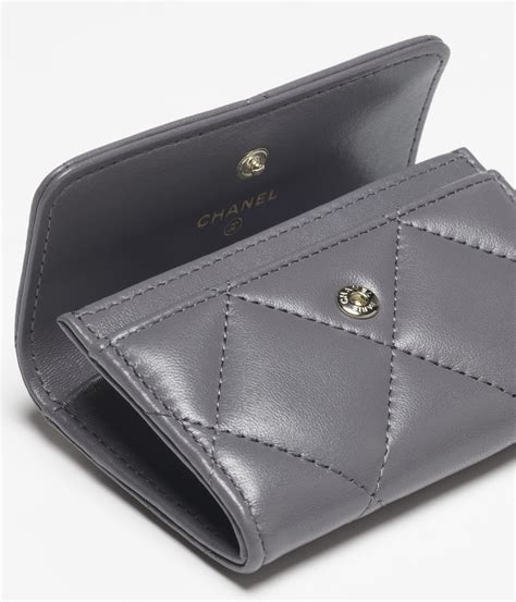 chanel boy chanel card holder|Chanel 19 flap card holder.